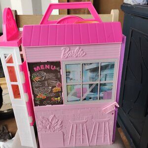 Barbie cook and grill restaurant playset foldable